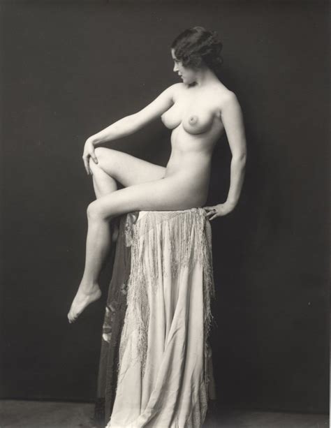 Naked Lillian Leitzel Added By Sina