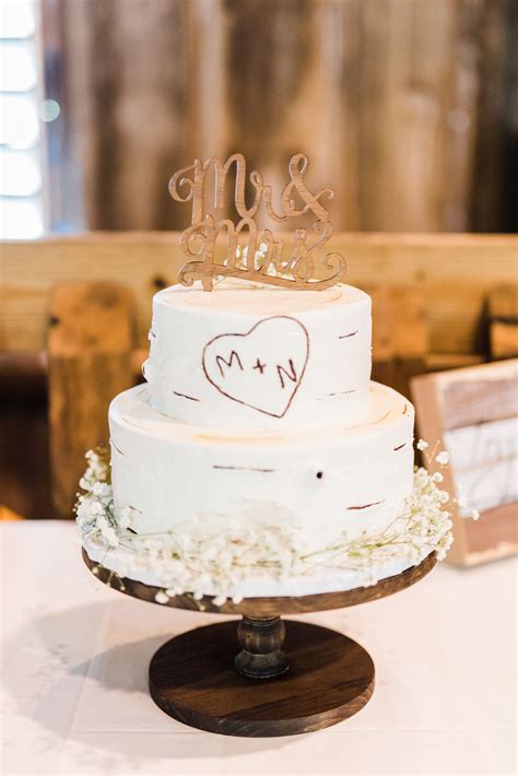 Two Tier Rustic Wedding Cake Ideas