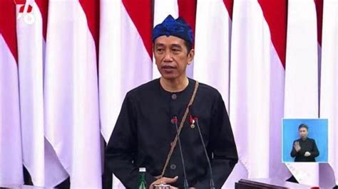 Menilik Filosofi Pakaian Adat Suku Baduy Yang Dipakai Jokowi Memiliki