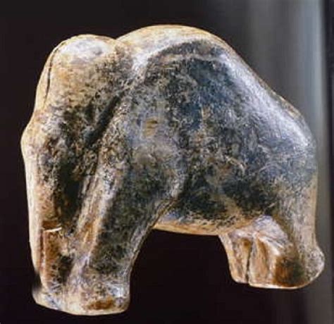 Vogelhert Cave 35000 Year Old Mammoth Figurine Length 37 Mm