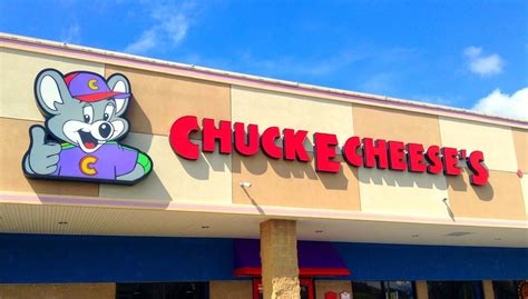 Chuck E Cheese Files For Bankruptcy In Hopes To Survive The Pandemic