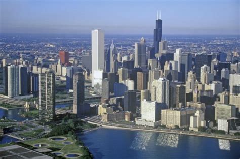 Finding The Best Of Chicago The Windy City Journeyhero