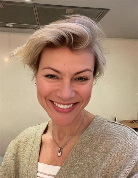 Bbc Star Kate Silverton Almost Unrecognisable After Fabulous Blonde