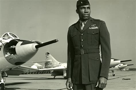 Alumnus Who Was The First Black General In The Marine Corps Dies Gw