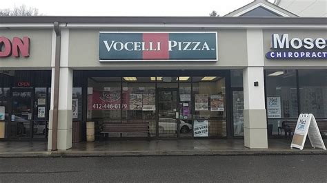 Vocelli Pizza 2101 Greentree Rd Pittsburgh Pa 15220 Usa