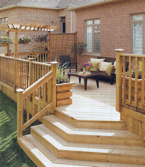 Wooden Deck With Lattice Privacy Partition Likes Stair Shape One
