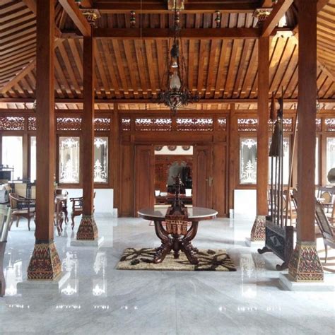Model teras rumah joglo minimalis beserta foto dan gambarnya bisa didownload disini, dimana koleksi ini sudah dijadikan satu dari berbagi sumber yang terpercaya. Inspirasi Sejuk dengan Rumah Joglo Modern