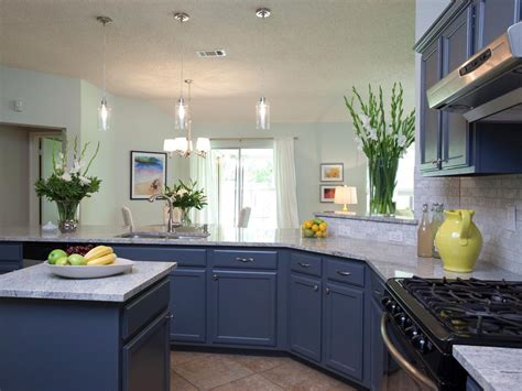 The secret to a fresh color palette for your kitchen is using the right balance of color so that the space doesn't feel cold at all, just refreshing. Some Tips for Custom Kitchen Island Ideas - MidCityEast