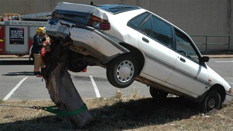 Drive And Chuckle 10 Funny Car Accidents That Defy The Norm