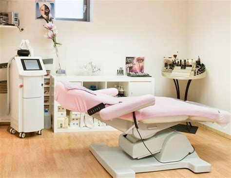 Our charming hair salon and day spa located on brighton beach brooklyn, ny. Mundial Beauty Salons