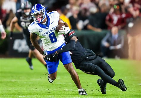 Kentucky Football Rallies From Early 10 Point Deficit But Falls Short At South Carolina