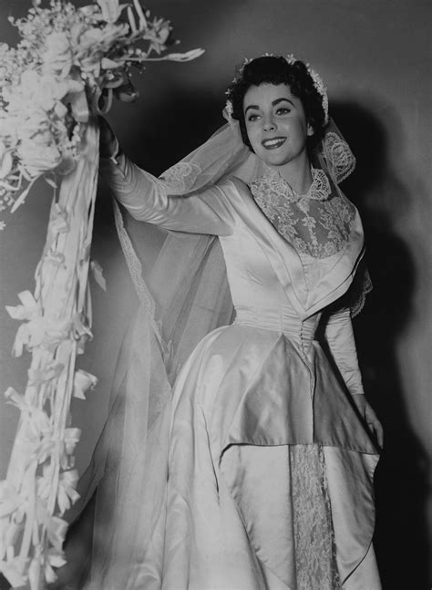 Elizabeth Taylor Fashion Icon ‘til The End Style Evolution Stylecaster