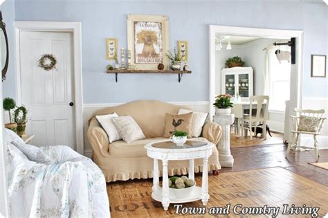 Spring Tiptoes through the Living Room - Town & Country Living