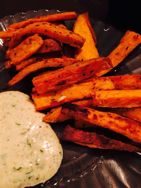 The dipping sauce is original and i will look forward to trying this soon. Sweet potato fries with curry dipping sauce | Sweet potato ...
