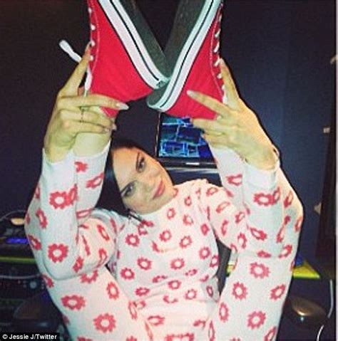 Jessie J Shows Off Her Flexibility In Some Very Limber Positions