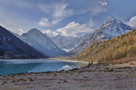 Akkem Lake Altai Region Russia Natural Landmarks Enjoy Outdoors