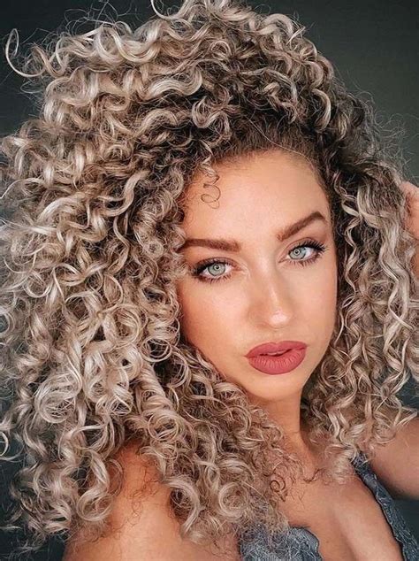 Amazing Curls Styles For Long Hair To Show Off In 2021 Curly Hair Cuts