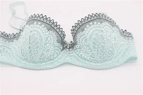 Sexy Mousse New Arrival French Young Girls Bra Sets 12 Thin Cup Bras Sexy Lace Embroidery