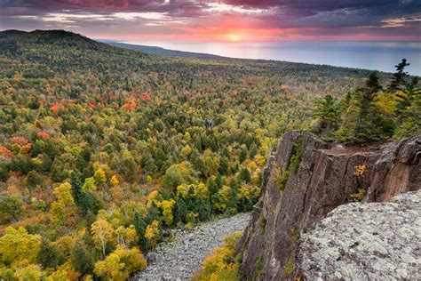 Fall Photography Workshop On Lake Superior