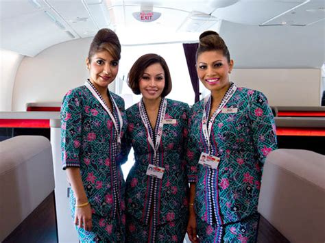 Malaysia Airlines Le Port Du Voile Pour Les Hôtesses Air Journal