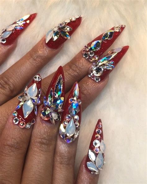 Cardi b with her nail artist, jenny bui (photo: 90.2k Likes, 1,245 Comments - Cardi B Official IG ...