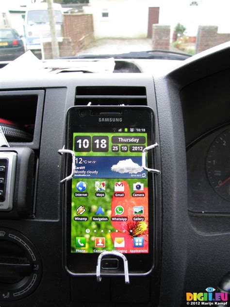 Picture Sx24923 Diy Mobile Phone Car Holder Front 20121025 Diy