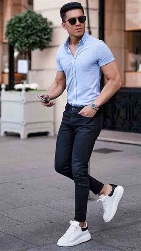 Muscular Guy Fashion 2024 How To Look Good W Examples