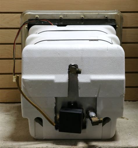 Maybe you would like to learn more about one of these? RV Appliances USED MOTORHOME 10 GALLON ATWOOD GC10A-4E ...