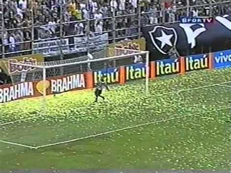 The match is a part of the brasileiro serie b. Botafogo 1 x 4 Goiás - Campeonato Brasileiro 2004 - YouTube