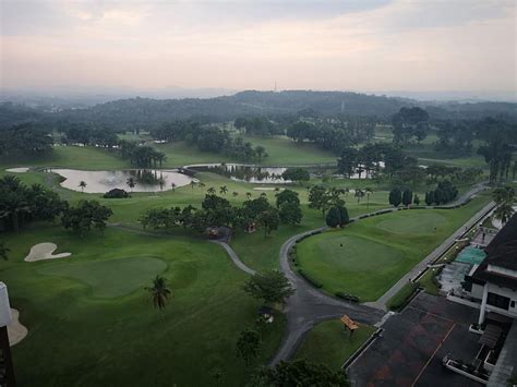 Viesnīcas ar atlaidēm netālu no: Bukit Rahman Putra Golf Club