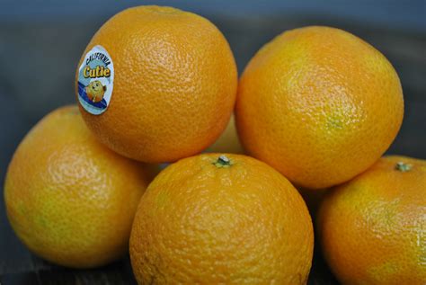 Clementine Cuties and a Christmas Poem | Fruit Maven