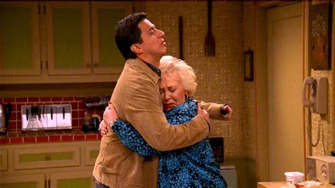 The Ten Best Everybody Loves Raymond Episodes Of Season Five That S Entertainment