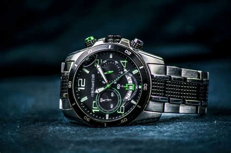 Fotos Gratis Reloj Mano Hora Verde Metal Negro Pulsera Figuras