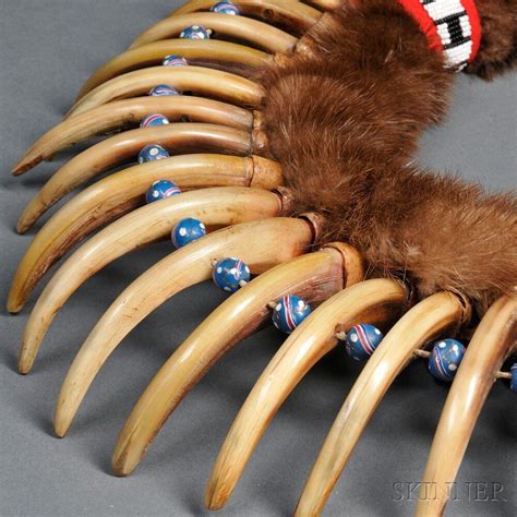 Pawnee Style Bear Claw Necklace Native American Artifacts Native