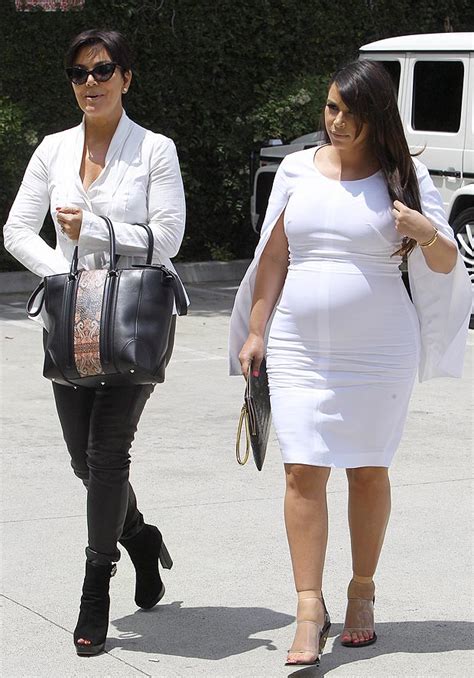 Kris Jenner Reacts To Daughter Kim Kardashian S Pregnancy