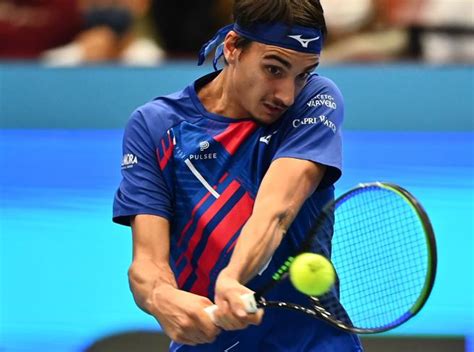 10/04 italy's sonego to meet defending champion djere in cagliari final. Australian Open, prima vittoria per Lorenzo Sonego ...