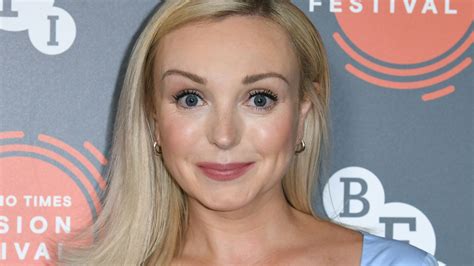 Call The Midwifes Helen George Looks Super Chic In Sweet Post