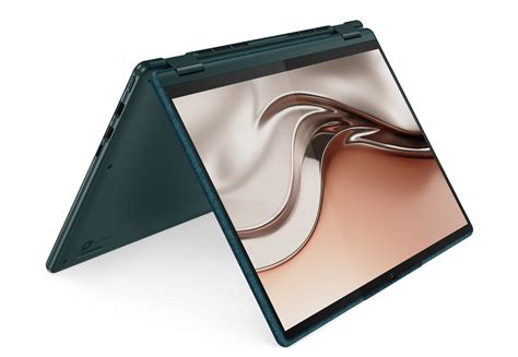 เลอโนโว เปิดตัว Lenovo Yoga ผลิตภัณฑ์พรีเมี่ยม แล็ปท็อปตอบโจทย์ทุกไลฟ์สไตล์