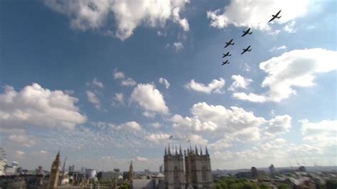 Flypast Marks 75th Anniversary Of Battle Of Britain Bbc News