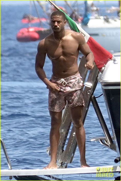 Michael B Jordan Shows Off His Toned Body While Vacationing In Italy Photo Michael