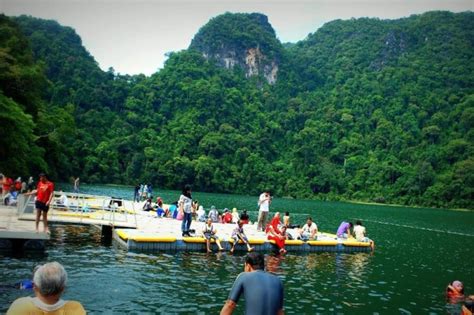 Kalau nak tahu, setiap malam ada pasar malam, cuma ia berlangsung di lokasi berbeza. Tempat Menarik di Langkawi: 15 Lokasi Best TERKINI! | Aliff.co