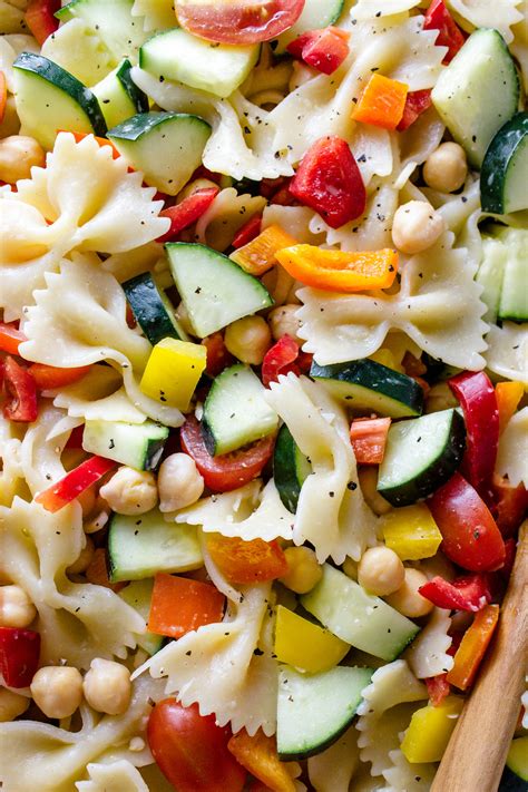 Quick N Healthy Chickpea Vegetable Pasta Salad The Simple Veganista