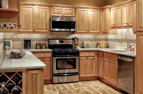 The average cost of a 10' x 10' spice. kitchens with honey maple cabinets | park-avenue-honey ...