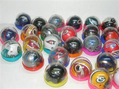 38 Mini Us Pro Nfl Football Helmet Vending Machine Toys In Capsules