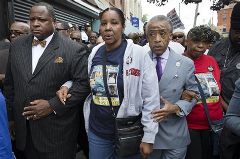 Eric Garners Wife And Mother To Join Sharpton To Respond To Ferguson