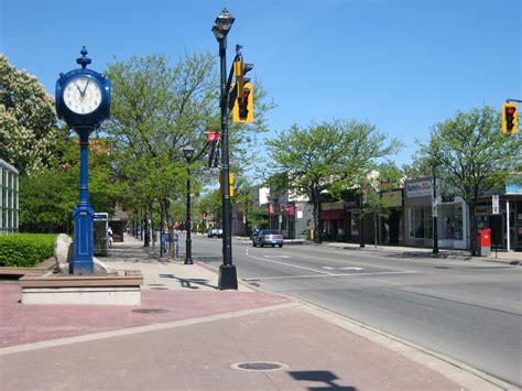 Brant Street Downtown In Burlington Ontario Canada Image Free