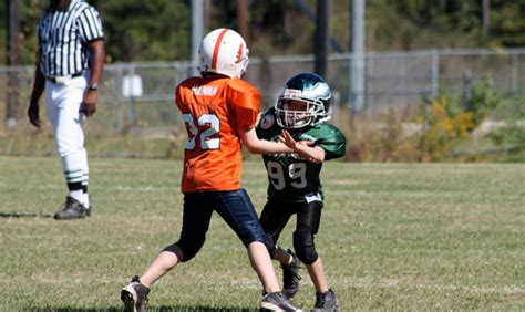 Tips to Help Your Son Develop a Strong Interest in Football - TMR Zoo