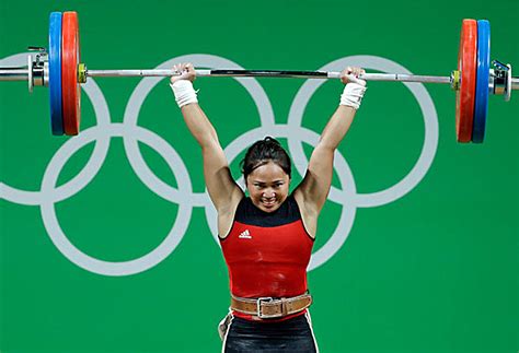 Diaz started developing interest in weightlifting at a very young age. Rio Olympian Hidilyn, bumuhat ng bronze sa World tilt ...