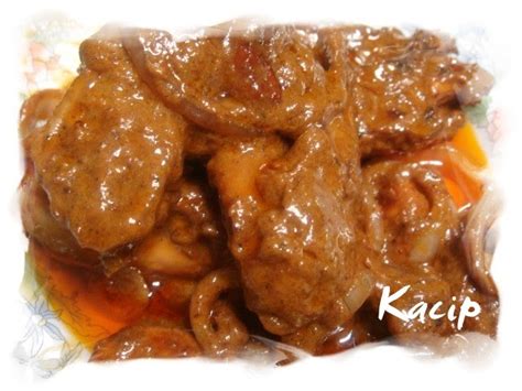 Sop kambing merupakan salah satu hidangan dengan rasa yang lezat yang cukup mudah ditemukan di indonesia. Kacip's Kitchen: Ayam Masak KUZI