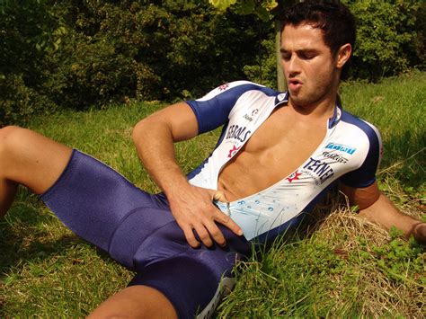 Photo Lycra And Cycling Gear Page 13 Lpsg